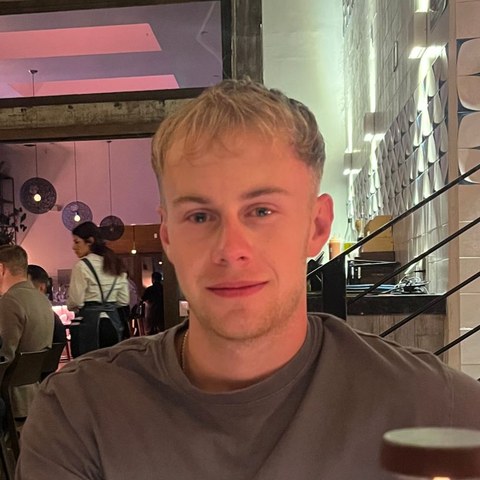 Kallum, founder of Kama Marketing Group